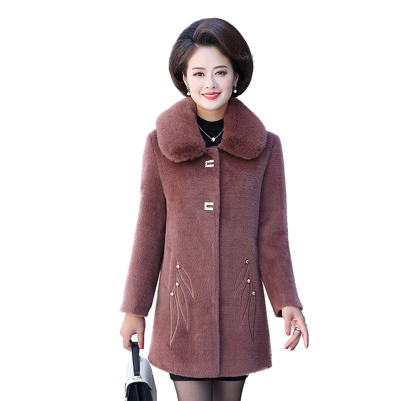 2020新款妈妈装仿水貂绒大衣中老年女装秋冬黄金貂呢子外套